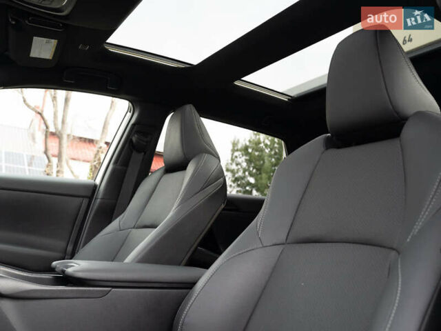 Серый Тойота bZ4X, объемом двигателя 0 л и пробегом 2 тыс. км за 28900 $, фото 28 на Automoto.ua
