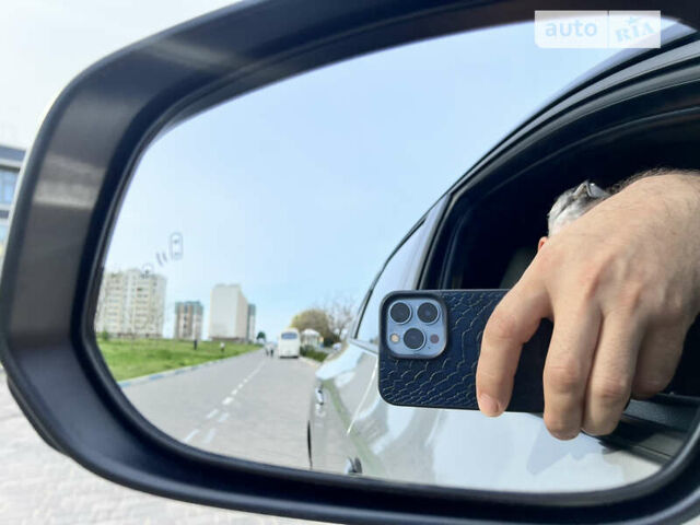 Серый Тойота bZ4X, объемом двигателя 0 л и пробегом 5 тыс. км за 26900 $, фото 38 на Automoto.ua