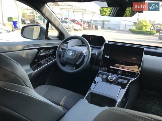 Сірий Тойота bZ4X, об'ємом двигуна 0 л та пробігом 5 тис. км за 30900 $, фото 16 на Automoto.ua