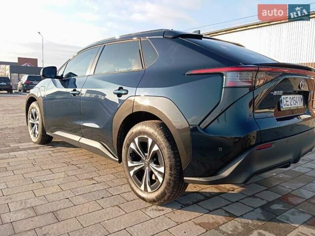 Синий Тойота bZ4X, объемом двигателя 0 л и пробегом 8 тыс. км за 27600 $, фото 5 на Automoto.ua