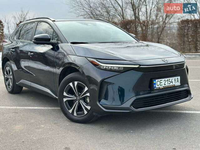 Синій Тойота bZ4X, об'ємом двигуна 0 л та пробігом 2 тис. км за 27300 $, фото 4 на Automoto.ua