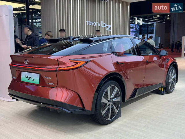 Тойота bZ5 2025 у Києві на Automoto.ua Червоний Тойота bZ5, об'ємом двигуна 0 л та пробігом 1 тис. км за 29999 $, фото 11 на Automoto.ua