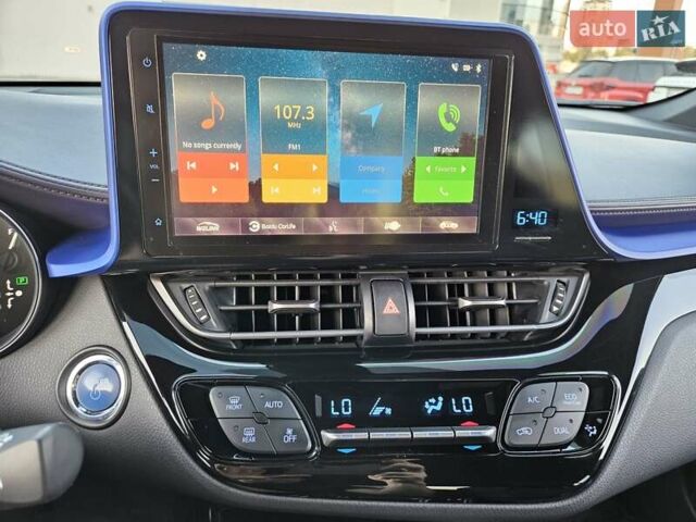 Білий Тойота C-HR EV, об'ємом двигуна 0 л та пробігом 62 тис. км за 18800 $, фото 38 на Automoto.ua