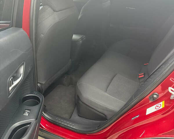 Червоний Тойота C-HR EV, об'ємом двигуна 2 л та пробігом 90 тис. км за 19100 $, фото 14 на Automoto.ua