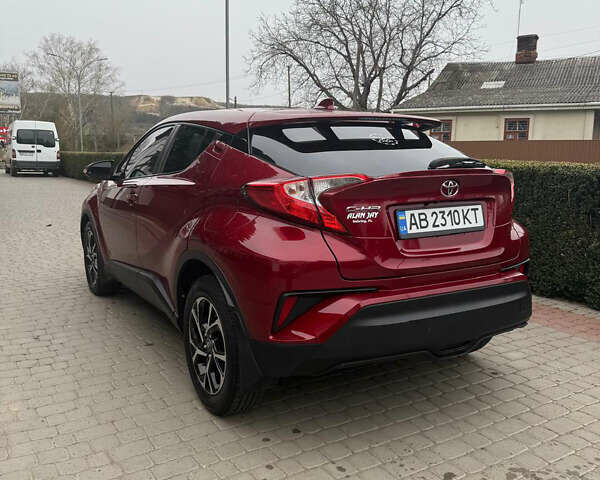 Червоний Тойота C-HR EV, об'ємом двигуна 2 л та пробігом 90 тис. км за 19100 $, фото 11 на Automoto.ua