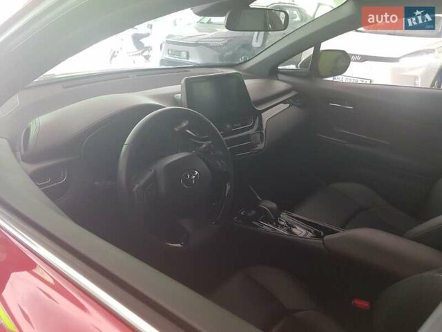 Тойота C-HR EV, объемом двигателя 0 л и пробегом 28 тыс. км за 22700 $, фото 7 на Automoto.ua