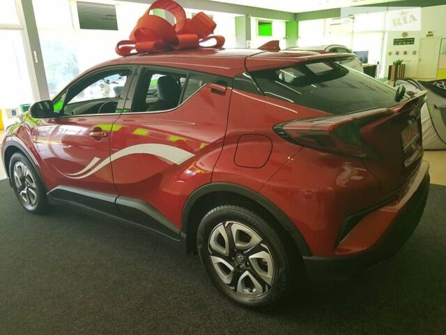 Тойота C-HR EV, объемом двигателя 0 л и пробегом 28 тыс. км за 22700 $, фото 2 на Automoto.ua