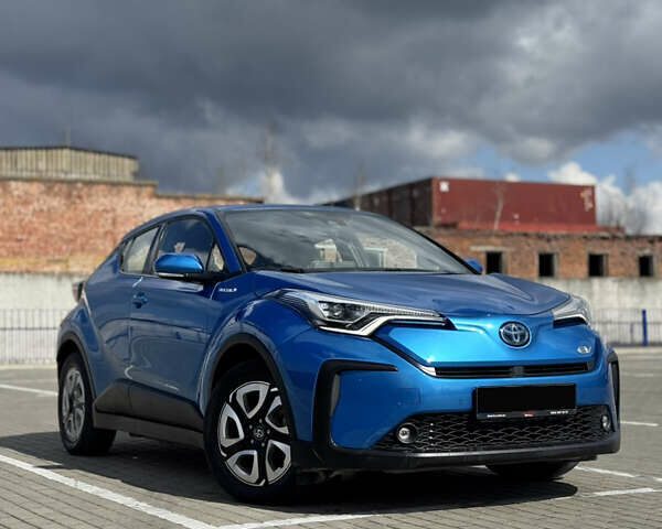 Синій Тойота C-HR EV, об'ємом двигуна 0 л та пробігом 25 тис. км за 17999 $, фото 12 на Automoto.ua