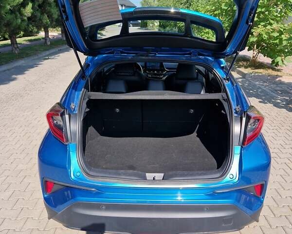 Синій Тойота C-HR EV, об'ємом двигуна 0 л та пробігом 12 тис. км за 26500 $, фото 14 на Automoto.ua