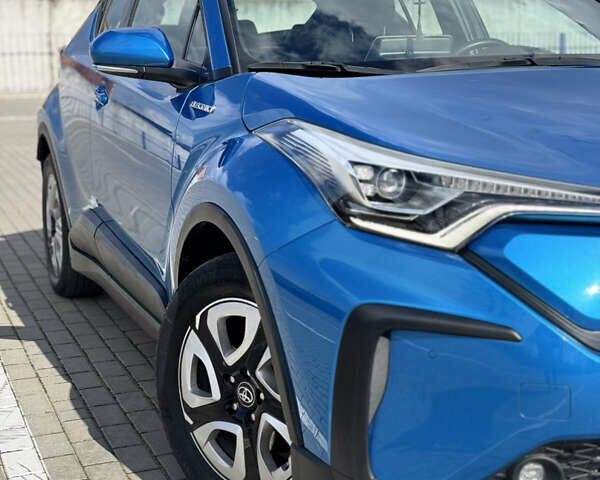 Синій Тойота C-HR EV, об'ємом двигуна 0 л та пробігом 25 тис. км за 17999 $, фото 11 на Automoto.ua