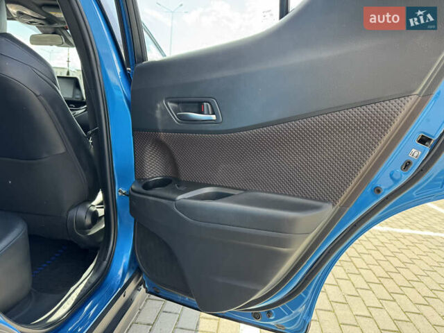Синій Тойота C-HR EV, об'ємом двигуна 0 л та пробігом 25 тис. км за 17999 $, фото 37 на Automoto.ua