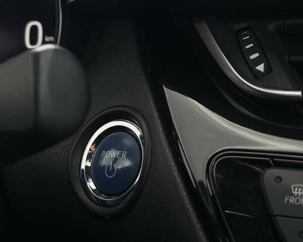 Синій Тойота C-HR EV, об'ємом двигуна 0 л та пробігом 25 тис. км за 17999 $, фото 49 на Automoto.ua