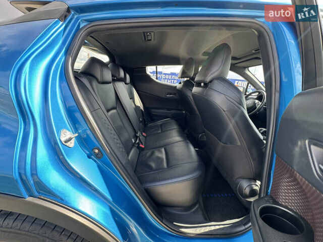 Синій Тойота C-HR EV, об'ємом двигуна 0 л та пробігом 25 тис. км за 17999 $, фото 36 на Automoto.ua