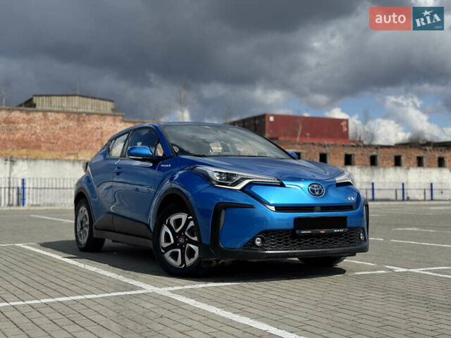 Синій Тойота C-HR EV, об'ємом двигуна 0 л та пробігом 25 тис. км за 17999 $, фото 13 на Automoto.ua