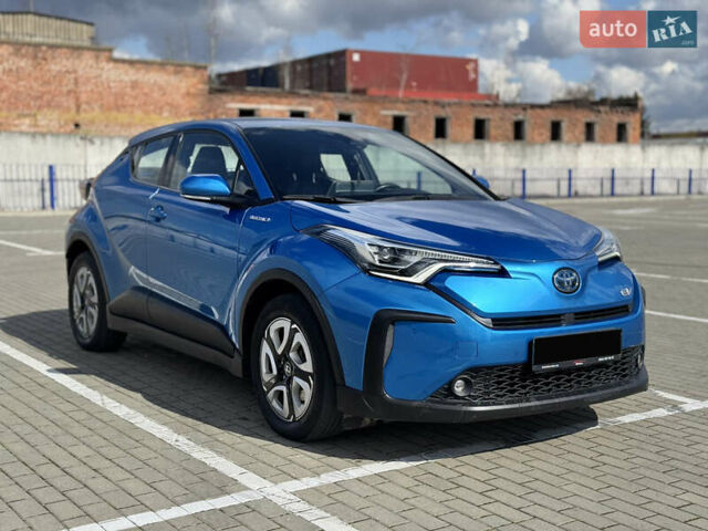 Синій Тойота C-HR EV, об'ємом двигуна 0 л та пробігом 25 тис. км за 17999 $, фото 3 на Automoto.ua