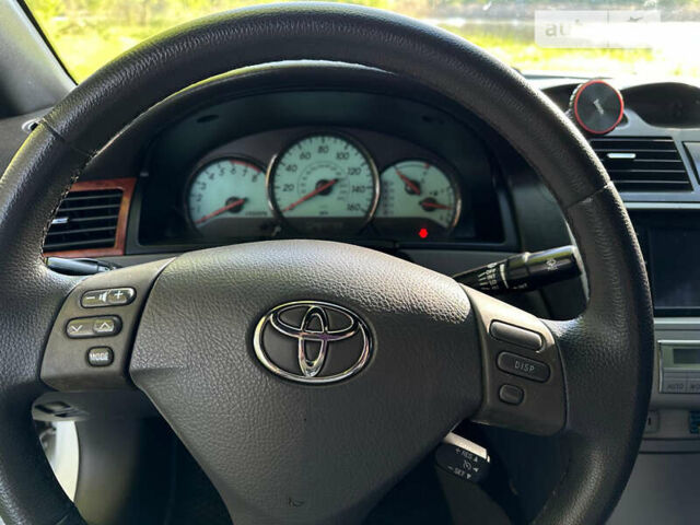Белый Тойота Camry Solara, объемом двигателя 3.3 л и пробегом 400 тыс. км за 4000 $, фото 34 на Automoto.ua