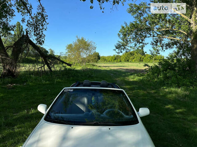 Белый Тойота Camry Solara, объемом двигателя 3.3 л и пробегом 400 тыс. км за 4000 $, фото 16 на Automoto.ua