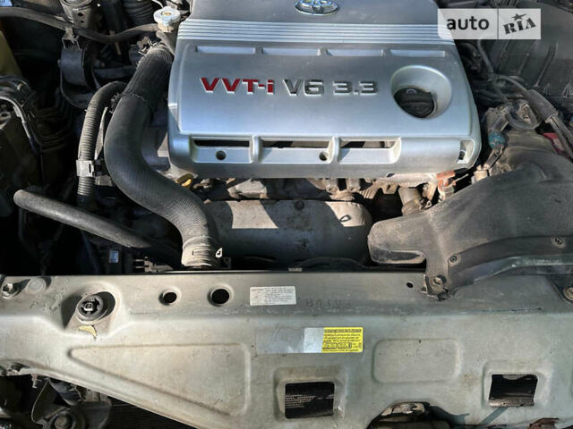 Белый Тойота Camry Solara, объемом двигателя 3.3 л и пробегом 400 тыс. км за 4000 $, фото 14 на Automoto.ua