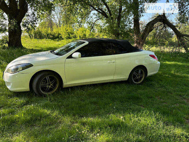 Белый Тойота Camry Solara, объемом двигателя 3.3 л и пробегом 400 тыс. км за 4000 $, фото 36 на Automoto.ua