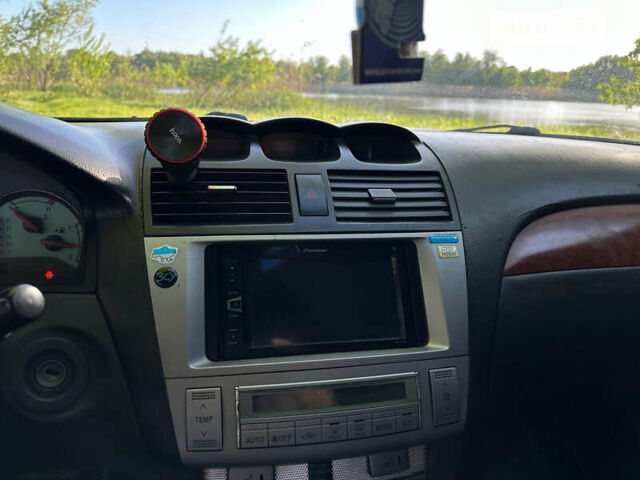 Белый Тойота Camry Solara, объемом двигателя 3.3 л и пробегом 400 тыс. км за 4000 $, фото 33 на Automoto.ua