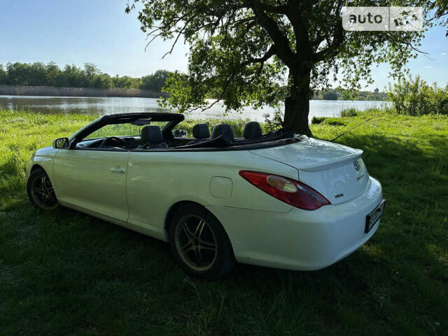 Белый Тойота Camry Solara, объемом двигателя 3.3 л и пробегом 400 тыс. км за 6300 $, фото 13 на Automoto.ua