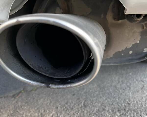 Белый Тойота Camry Solara, объемом двигателя 3.31 л и пробегом 47 тыс. км за 10000 $, фото 11 на Automoto.ua