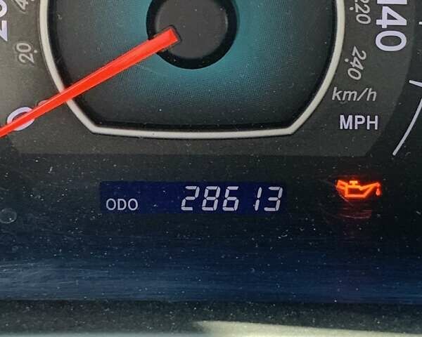 Белый Тойота Camry Solara, объемом двигателя 2.4 л и пробегом 48 тыс. км за 13500 $, фото 10 на Automoto.ua