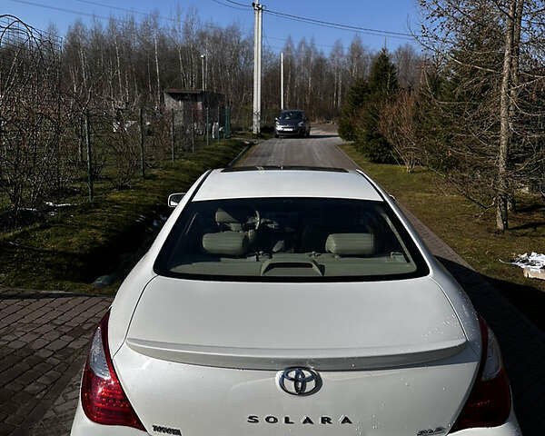 Білий Тойота Camry Solara, об'ємом двигуна 3.3 л та пробігом 170 тис. км за 9500 $, фото 6 на Automoto.ua