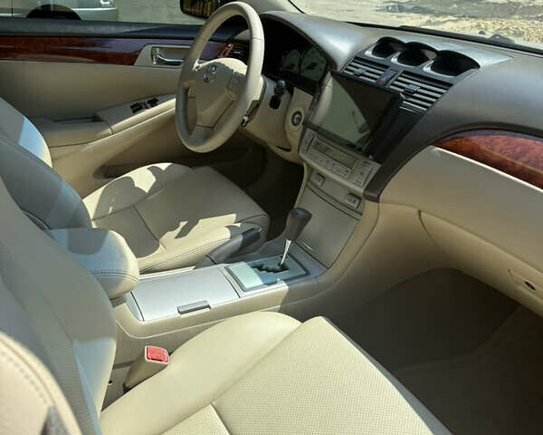 Бежевий Тойота Camry Solara, об'ємом двигуна 2.4 л та пробігом 169 тис. км за 6800 $, фото 18 на Automoto.ua