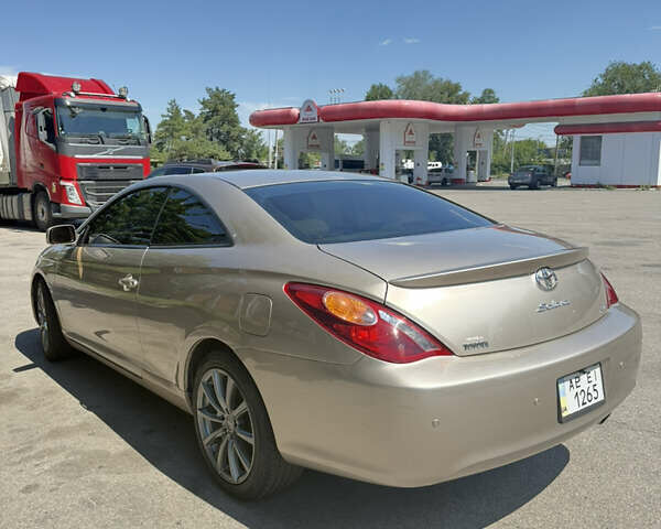 Бежевий Тойота Camry Solara, об'ємом двигуна 2.4 л та пробігом 169 тис. км за 6800 $, фото 19 на Automoto.ua