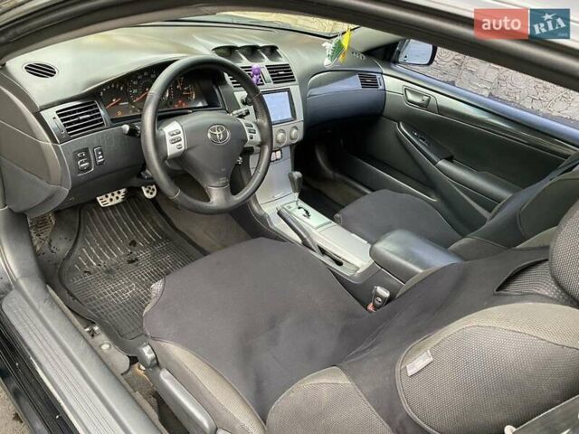 Черный Тойота Camry Solara, объемом двигателя 3.31 л и пробегом 250 тыс. км за 5200 $, фото 9 на Automoto.ua