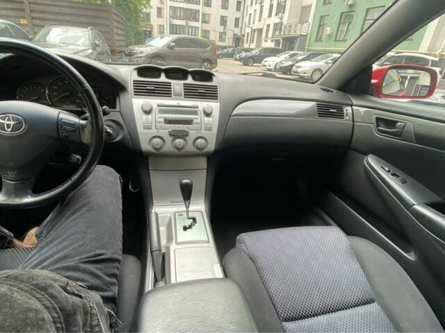 Красный Тойота Camry Solara, объемом двигателя 0.33 л и пробегом 270 тыс. км за 6100 $, фото 6 на Automoto.ua