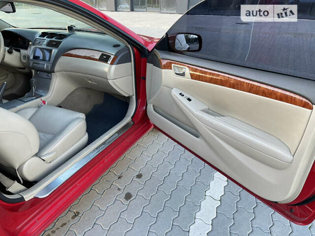 Красный Тойота Camry Solara, объемом двигателя 3.31 л и пробегом 160 тыс. км за 8000 $, фото 9 на Automoto.ua