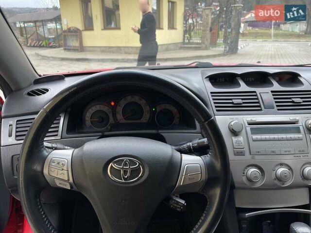 Красный Тойота Camry Solara, объемом двигателя 2.4 л и пробегом 170 тыс. км за 8500 $, фото 15 на Automoto.ua