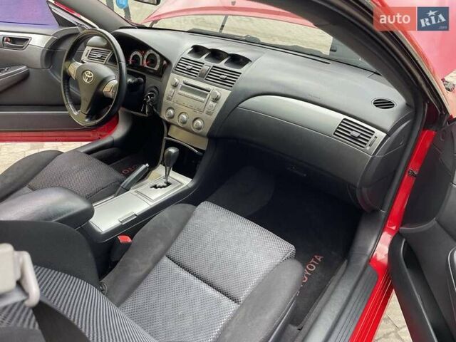Красный Тойота Camry Solara, объемом двигателя 2.4 л и пробегом 170 тыс. км за 8500 $, фото 18 на Automoto.ua