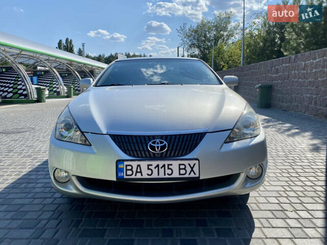 Серый Тойота Camry Solara, объемом двигателя 3.3 л и пробегом 208 тыс. км за 8000 $, фото 1 на Automoto.ua