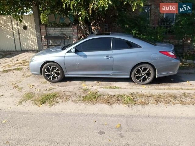 Серый Тойота Camry Solara, объемом двигателя 2.4 л и пробегом 200 тыс. км за 7300 $, фото 3 на Automoto.ua