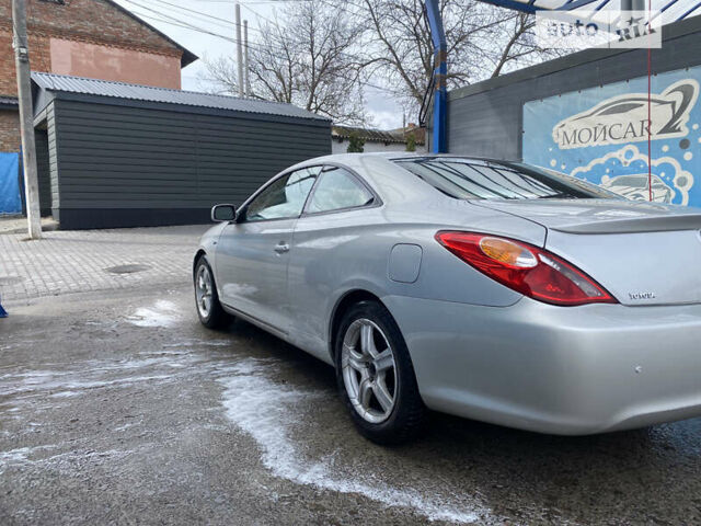 Серый Тойота Camry Solara, объемом двигателя 3.3 л и пробегом 278 тыс. км за 5500 $, фото 4 на Automoto.ua