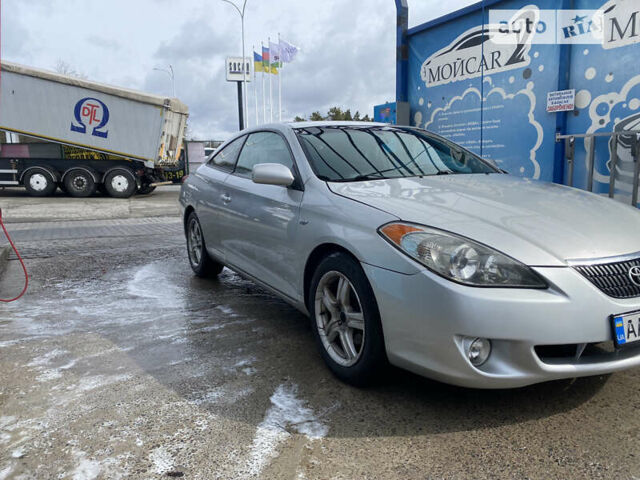 Сірий Тойота Camry Solara, об'ємом двигуна 3.3 л та пробігом 278 тис. км за 5500 $, фото 1 на Automoto.ua