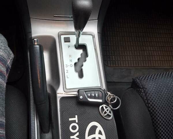 Синий Тойота Camry Solara, объемом двигателя 2.36 л и пробегом 200 тыс. км за 6500 $, фото 7 на Automoto.ua