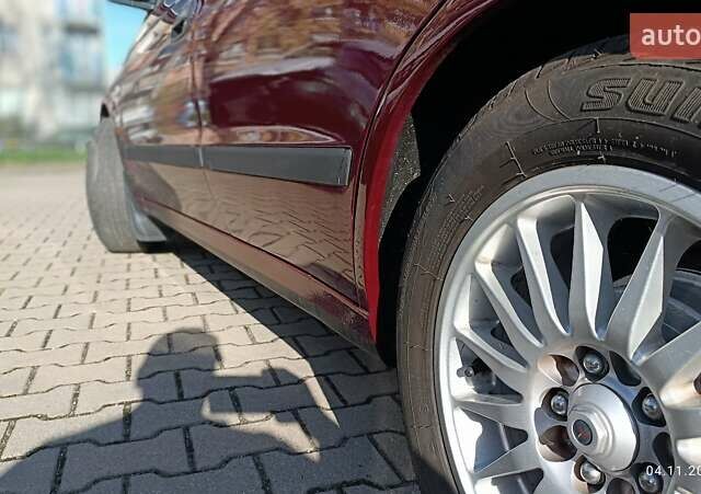 Червоний Тойота Carina E, об'ємом двигуна 2 л та пробігом 260 тис. км за 4500 $, фото 8 на Automoto.ua