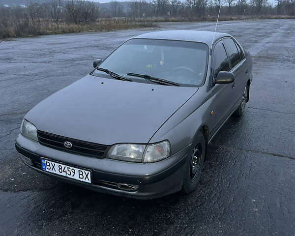 Сірий Тойота Carina E, об'ємом двигуна 2 л та пробігом 450 тис. км за 3000 $, фото 11 на Automoto.ua