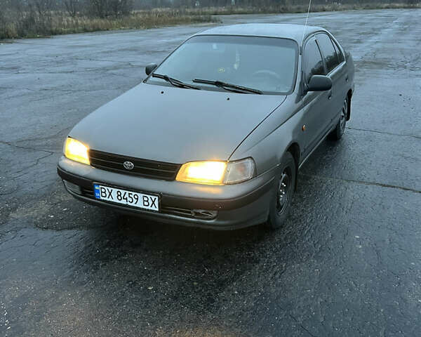 Сірий Тойота Carina E, об'ємом двигуна 2 л та пробігом 450 тис. км за 3000 $, фото 2 на Automoto.ua