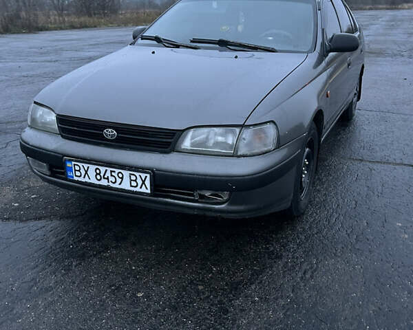 Сірий Тойота Carina E, об'ємом двигуна 2 л та пробігом 450 тис. км за 3000 $, фото 9 на Automoto.ua