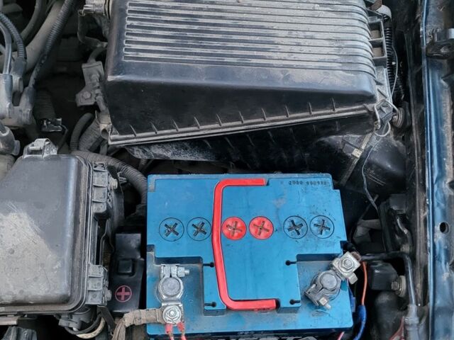 Синій Тойота Carina E, об'ємом двигуна 1.8 л та пробігом 290 тис. км за 1650 $, фото 13 на Automoto.ua