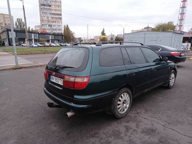 Зелений Тойота Carina E, об'ємом двигуна 1.6 л та пробігом 290 тис. км за 2300 $, фото 5 на Automoto.ua