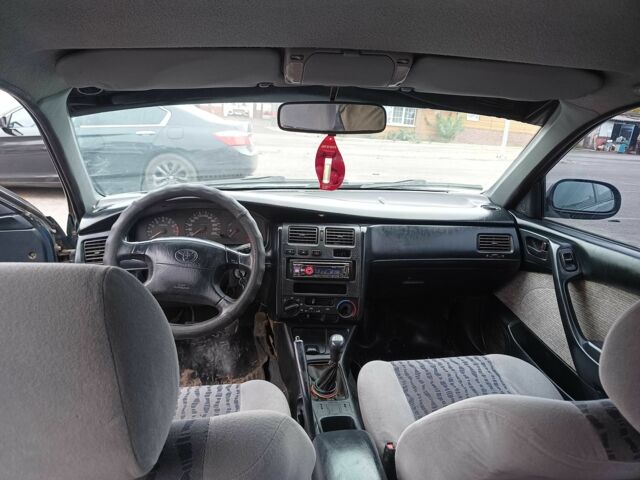 Зелений Тойота Carina E, об'ємом двигуна 1.6 л та пробігом 290 тис. км за 2300 $, фото 8 на Automoto.ua