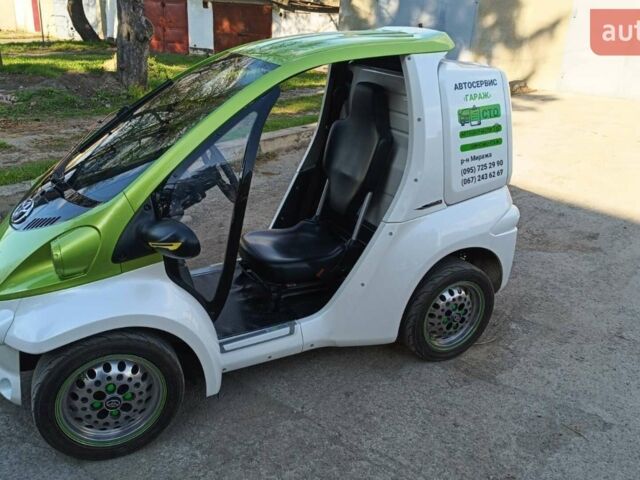 Білий Тойота Coms, об'ємом двигуна 0 л та пробігом 5 тис. км за 3999 $, фото 3 на Automoto.ua