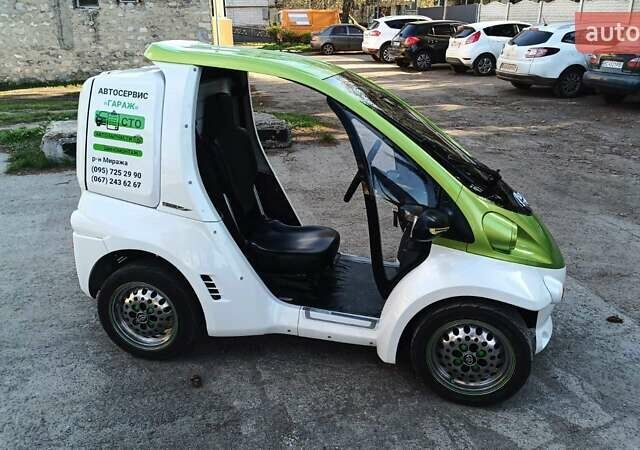 Білий Тойота Coms, об'ємом двигуна 0 л та пробігом 5 тис. км за 4699 $, фото 2 на Automoto.ua