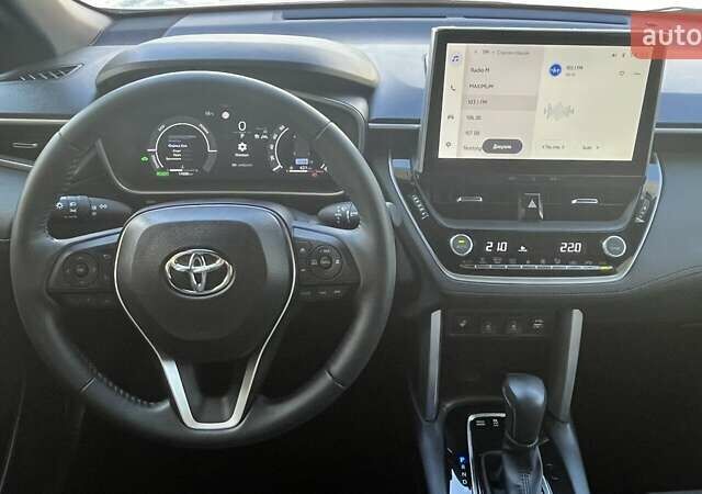 Белый Тойота Corolla Cross, объемом двигателя 2 л и пробегом 17 тыс. км за 36749 $, фото 8 на Automoto.ua